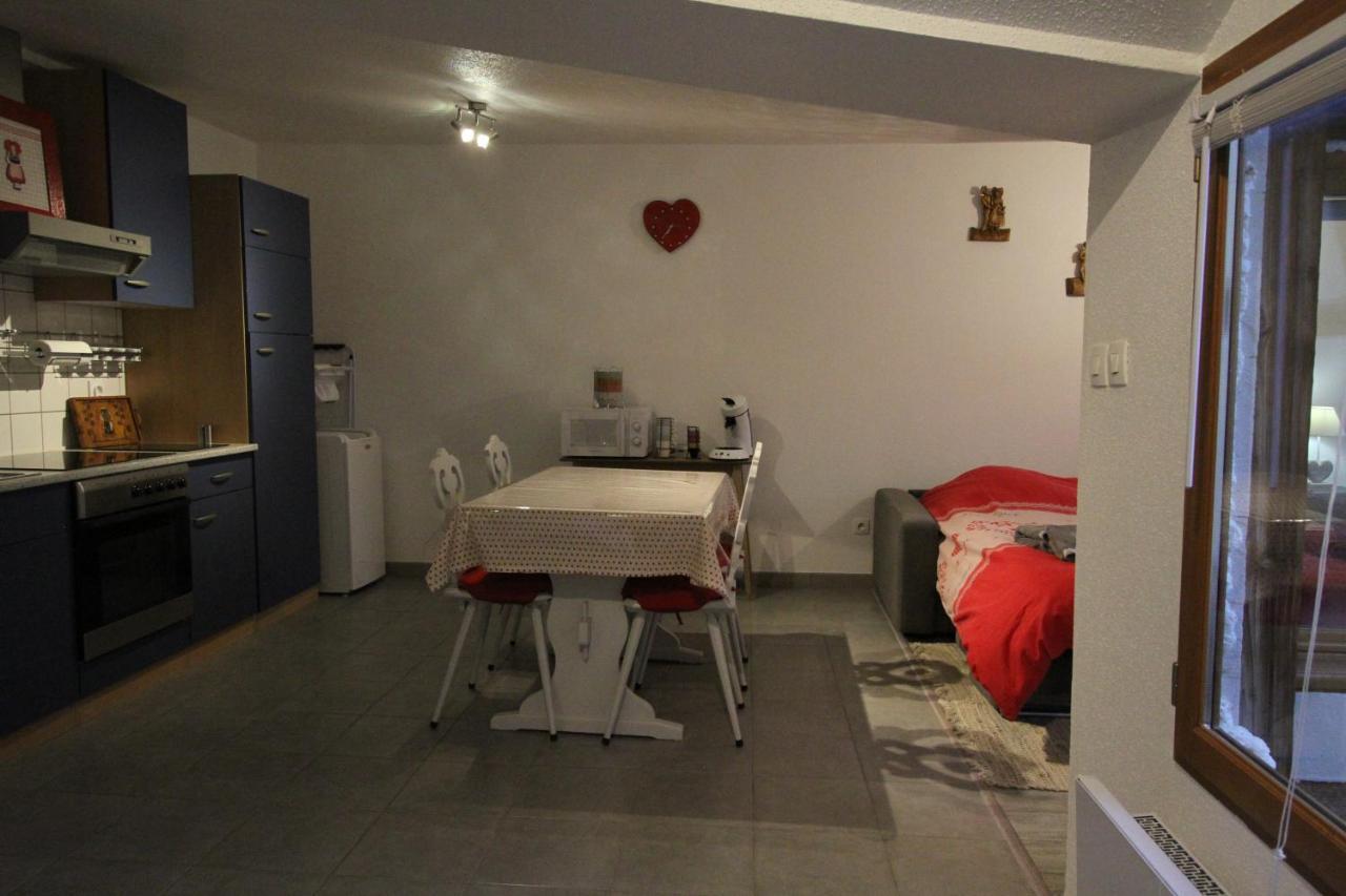 "Appartement Au Centre & Parking" Logement Petite Venise Colmar Bagian luar foto